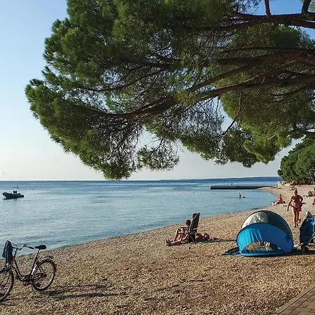 Two-bedroom In Peroj