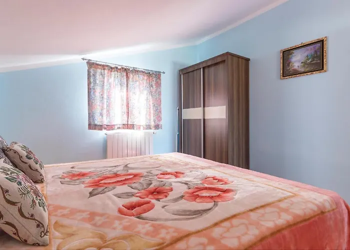 Two-bedroom In Appartement
